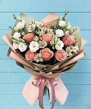 Букет цветов из:  Розы, Альстромерии и Лизиантусы в Мышкине