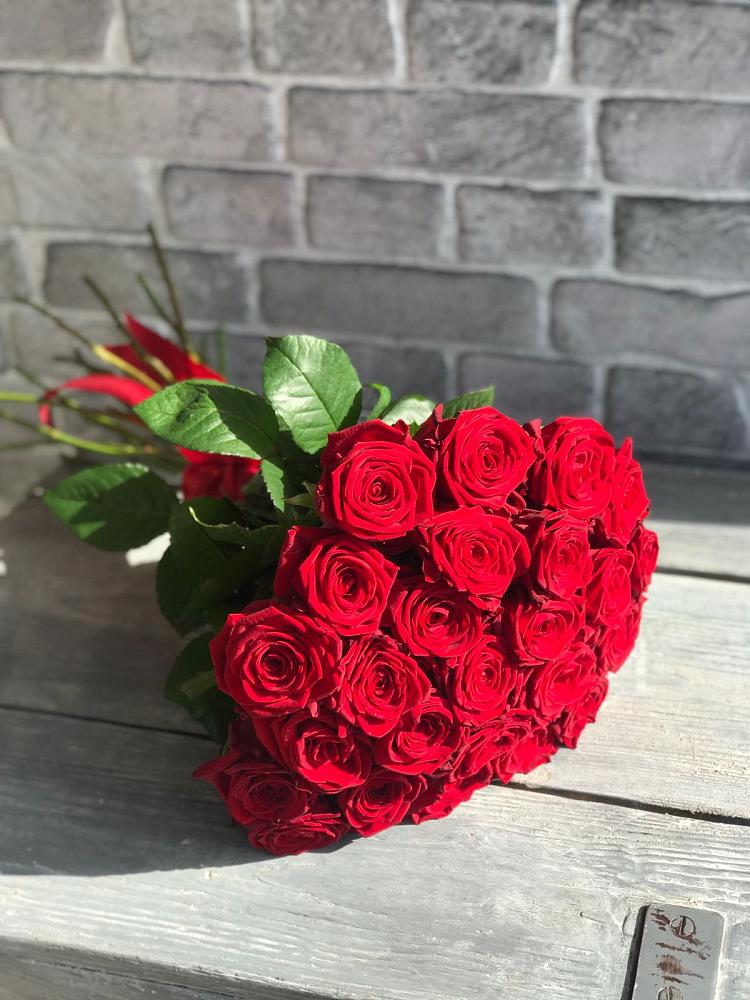 Букет Красные розы Фридом в Мышкине