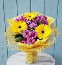 Букет цветов из:  Хризантемы и Герберы в Мышкине