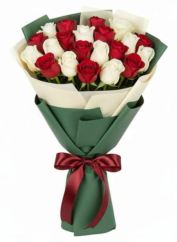 Букет Микс из красных и белых роз в Мышкине