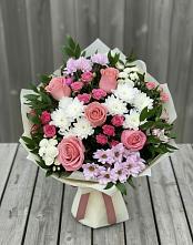 Букет цветов из:  Альстромерии, Гвоздики, Розы и Хризантемы в Мышкине