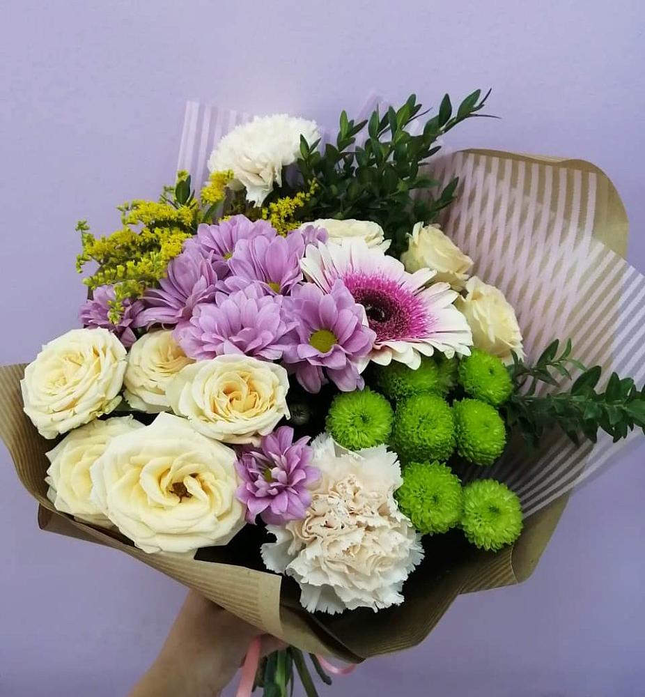 Букет цветов из: Хризантемы, Розы, Гвоздики и Герберы в Мышкине