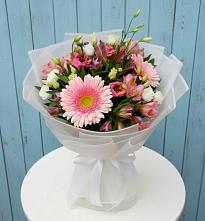 Букет цветов из:  Герберы, Альстромерии и Лизиантусы в Мышкине
