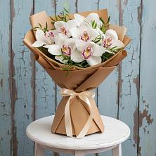 Букет цветов из:  Орхидеи и Розы в Мышкине