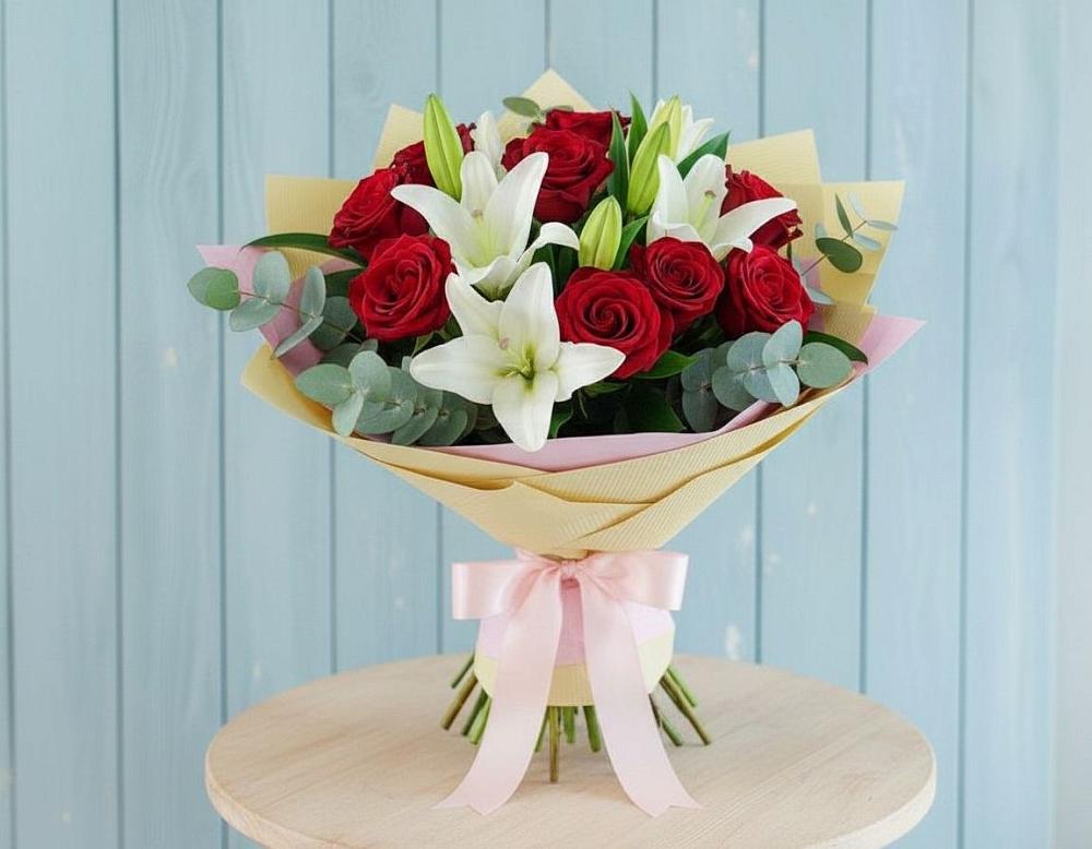 Букет цветов из: Лилии и Розы в Мышкине